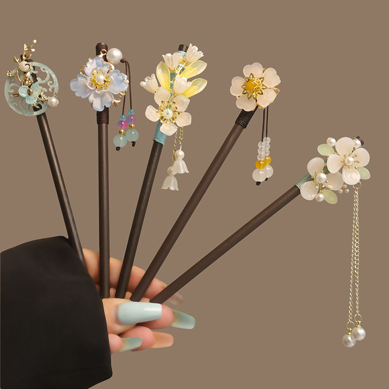 Цветочная кисточка с жемчугом, – обзор и цена Hanbok Hair Pin