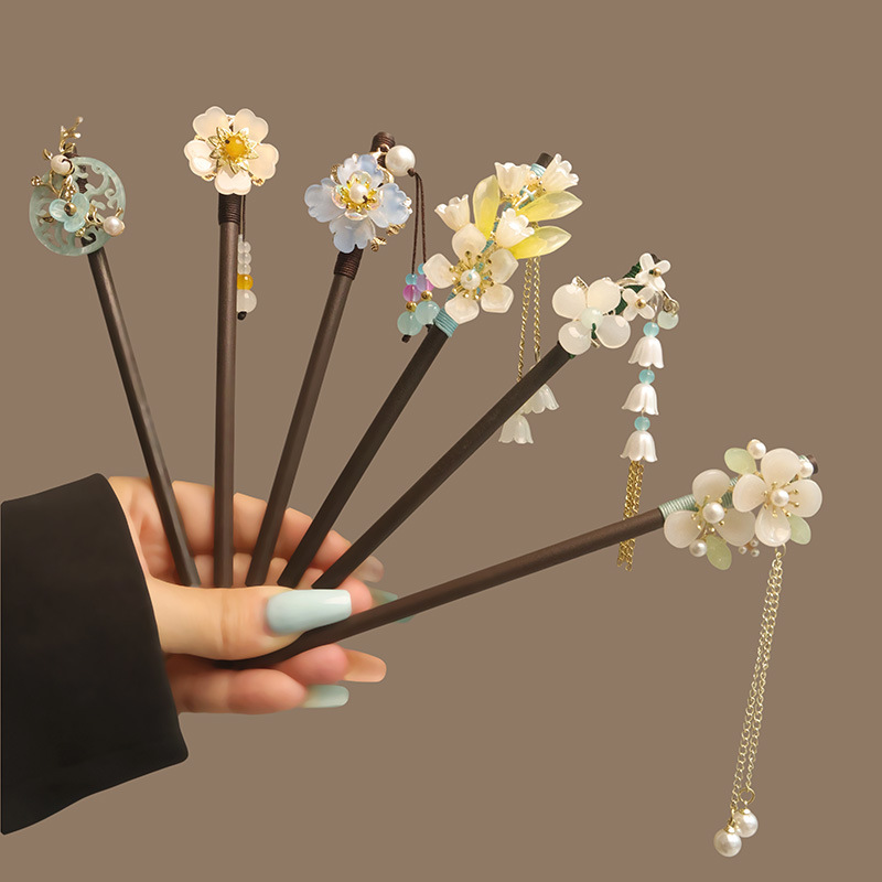 Цветочная кисточка с жемчугом, – обзор и цена Hanbok Hair Pin